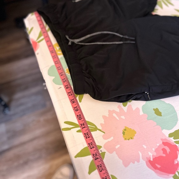 Battle XL Men's black Atheltic Shkrts With Built in Under Shorts - Picture 7 of 11